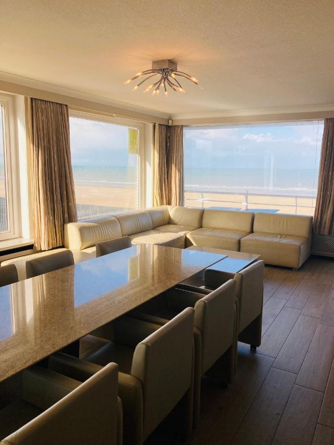 Very Spacious Family Apartment With Seaview T16 奥斯滕德 外观 照片